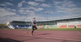 鸣潮兑换码开服礼包领取攻略